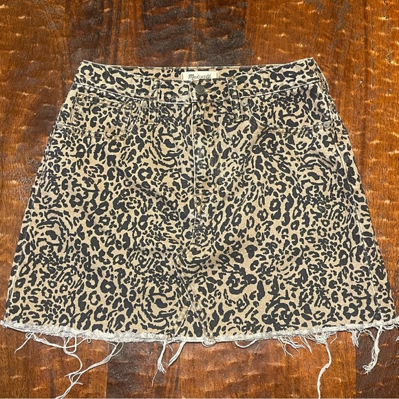MADEWELL Frisco Leopard Denim Miniskirt size 30”. RAW HEM - Picture 4 of 11